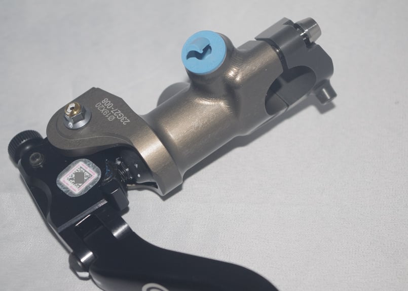 Brembo Racing MOTOGP ラジアルマスターシリンダー 19X20 TITANI