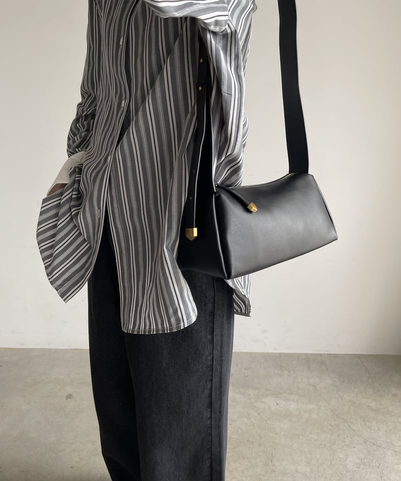 LEATHER ONE SHOULDER BAG/2color | JISTORY