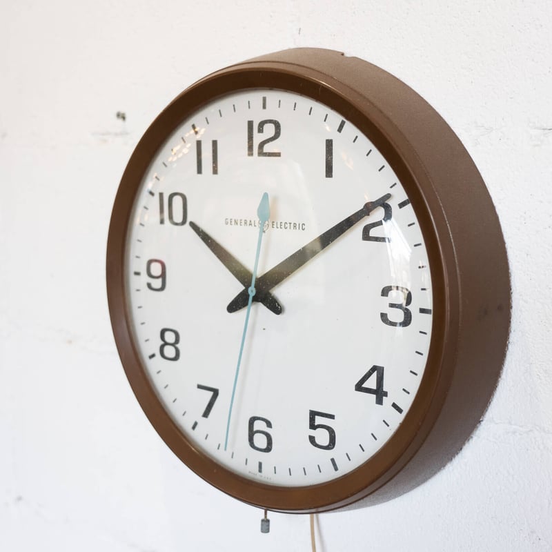 50s General Electric school clock | The NOON