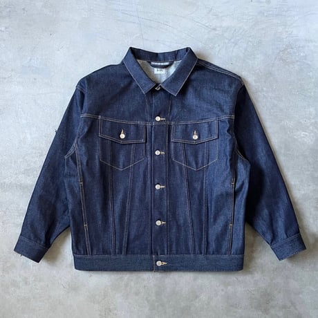 CATEGORY TOPS | kan
