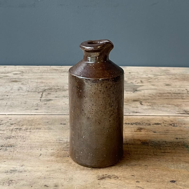 ブラウン陶器ボトル イギリスアンティーク ① | OGISHIMA COFFEE Antiques
