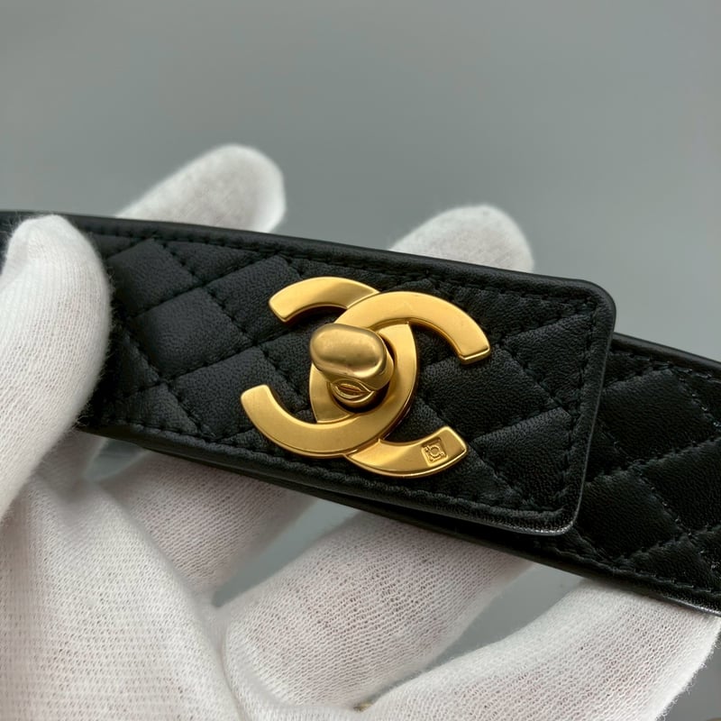 CHANEL (シャネル) ヴィンテージ マトラッセ ココマーク ターンロック