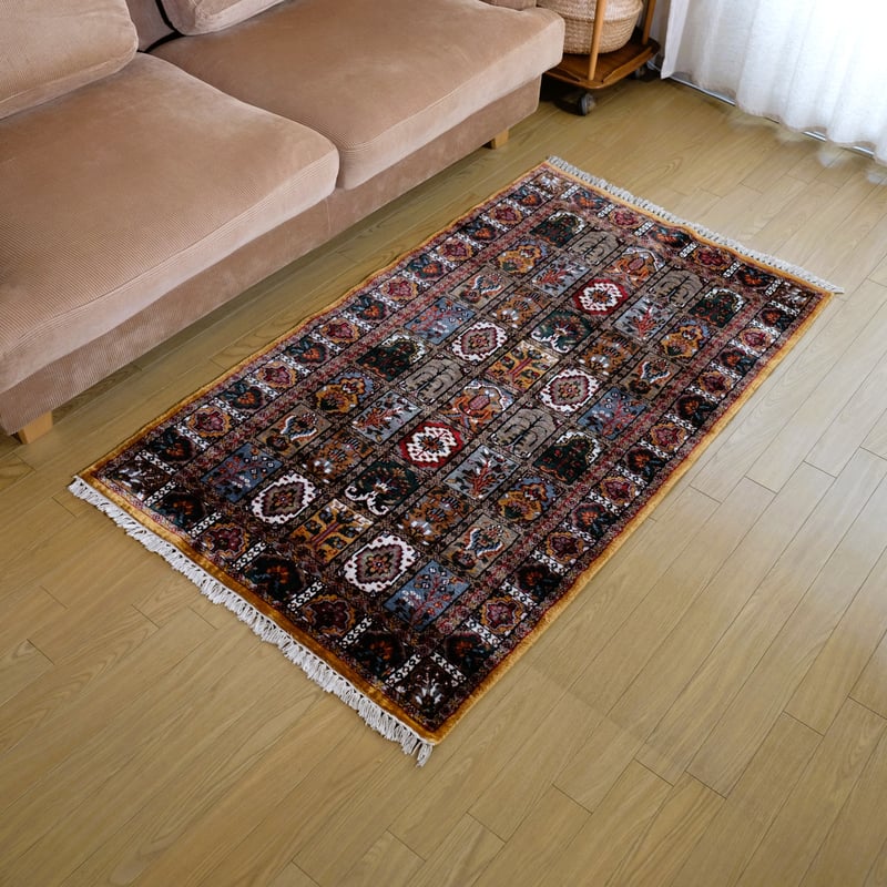 インド 手織り絨毯 シルク ＜約88 x 156 ㎝＞ ブラウン・ガーデン