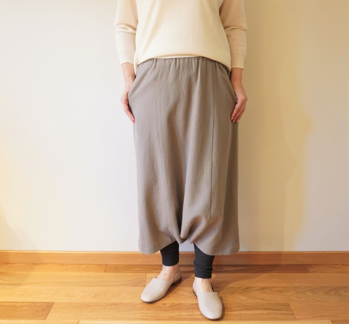 evam eva／ウールサルエルパンツ | Beignets Online