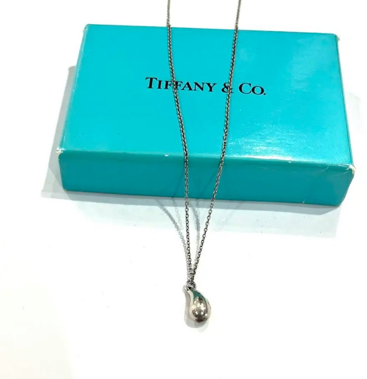 美しい曲線美。 Tiffany & Co. ティアドロップ ネックレス シルバー925