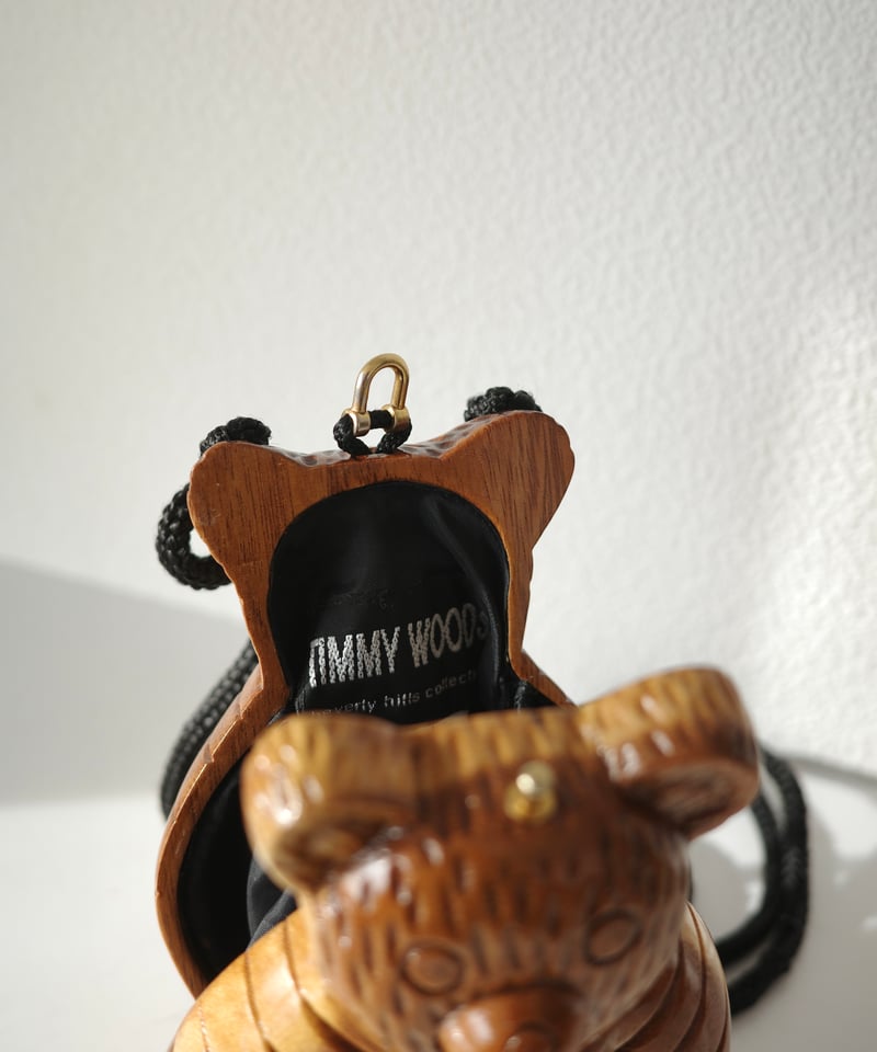 Timmy Woods | Teilen