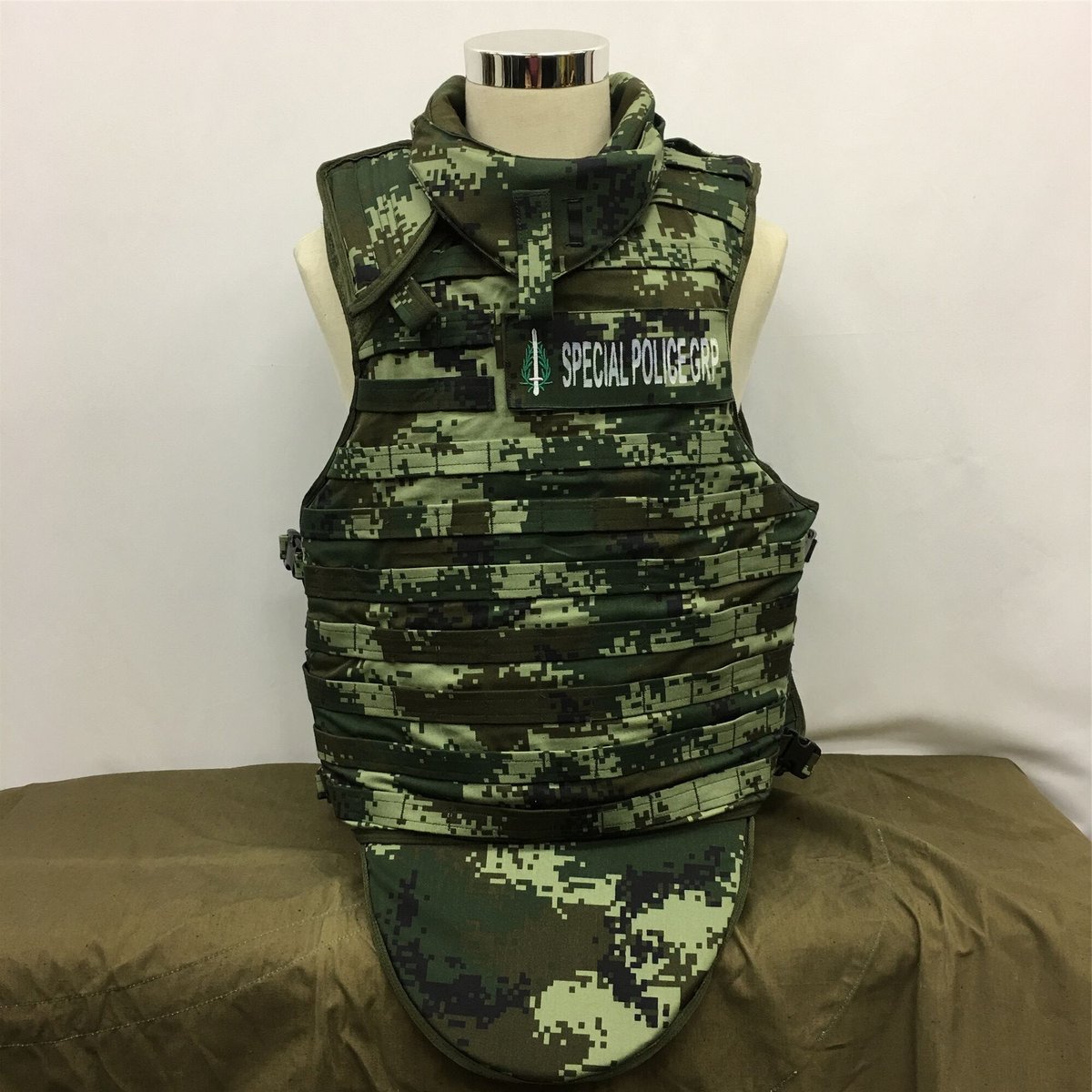 韓国軍 海兵隊 石垣迷彩 転役服 外被 XXL 実物美品 デンビル服 刺繍入