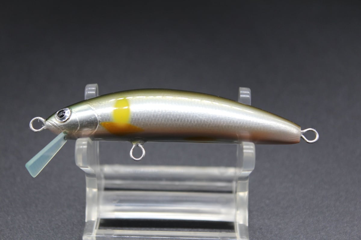 ハンドメイドルアー フローティング 鮎カラー 7cm 【幾ミノー / IKU