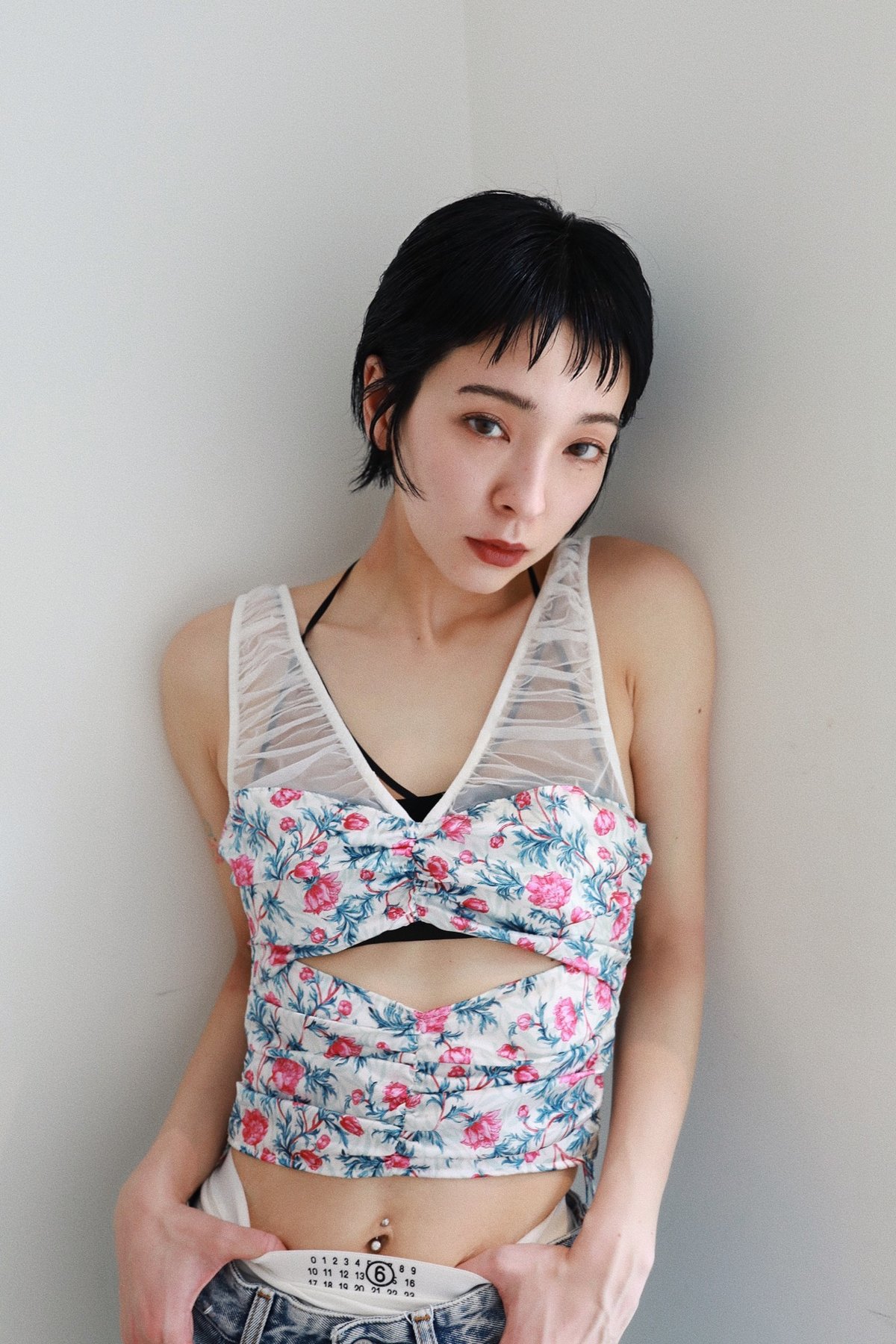 トップス fetico FLOWER PRINT GATHERED TOP FETICO FLOWER PRINT