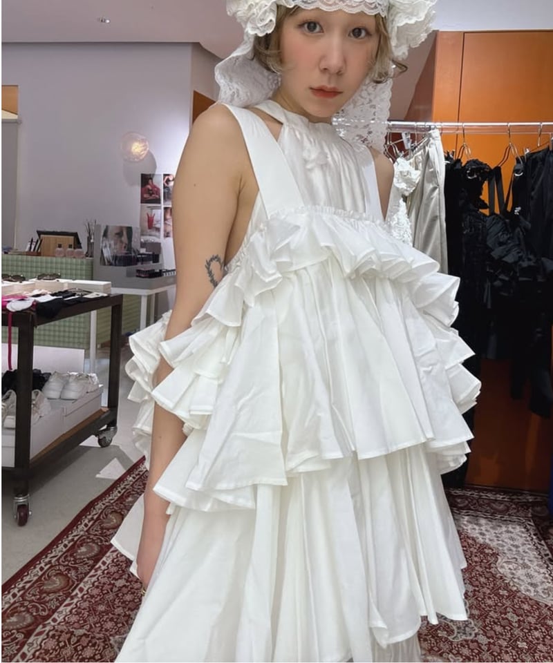 naokitomizuka / Ruffle camisole blouse | JURK s