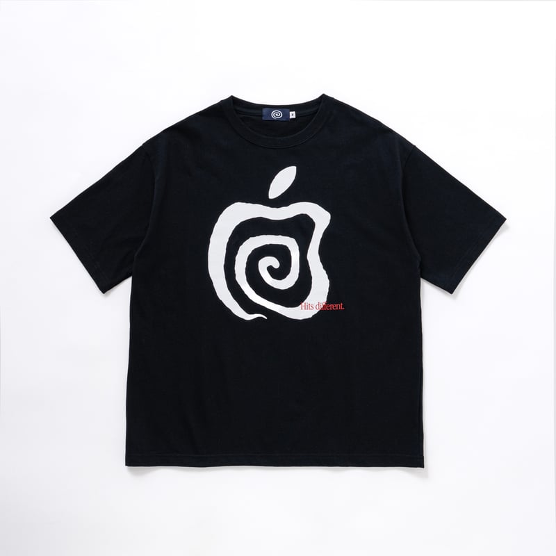 SOL soonerorlater / APPLE TEE / BLACK | Sophomore