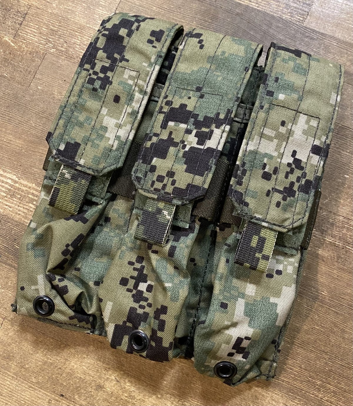 EAGLE MP7 トリプルマガジンポーチ | 第三商店