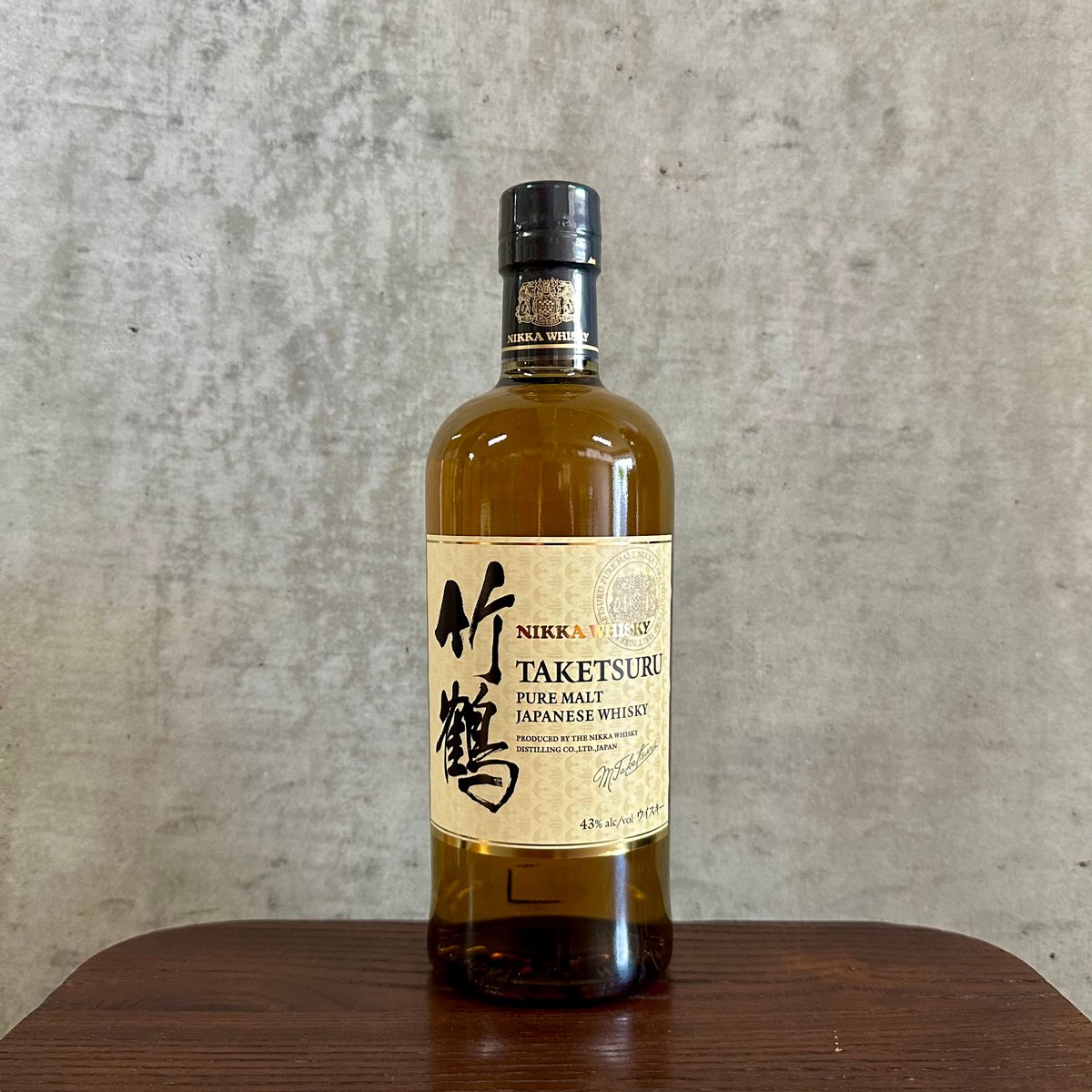 竹鶴 ピュアモルト 700ml | AKAOSAKETEN