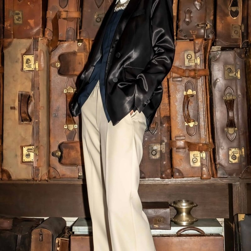 PINTUCK MEGA FLARE SLACKS 【BEIGE】 | SHIKITARI