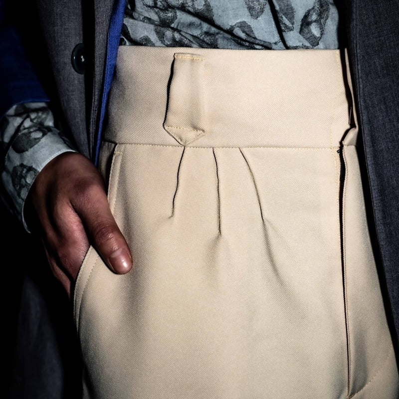 PINTUCK MEGA FLARE SLACKS 【BEIGE】 | SHIKITARI