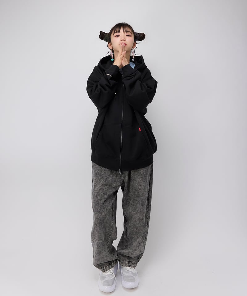 Hatsunex “MITERU” Zip upパーカー（モノクロブラック） | HATSUN