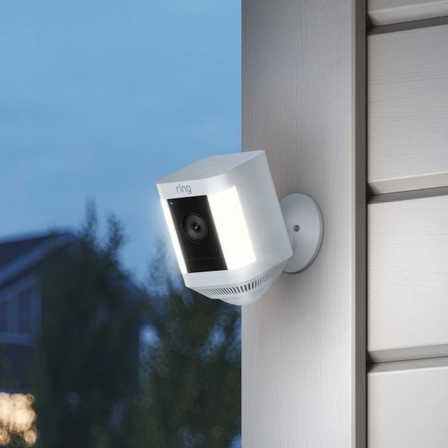 Spotlight Cam Plus Battery + Indoor Cam (2nd Gen) | Ring