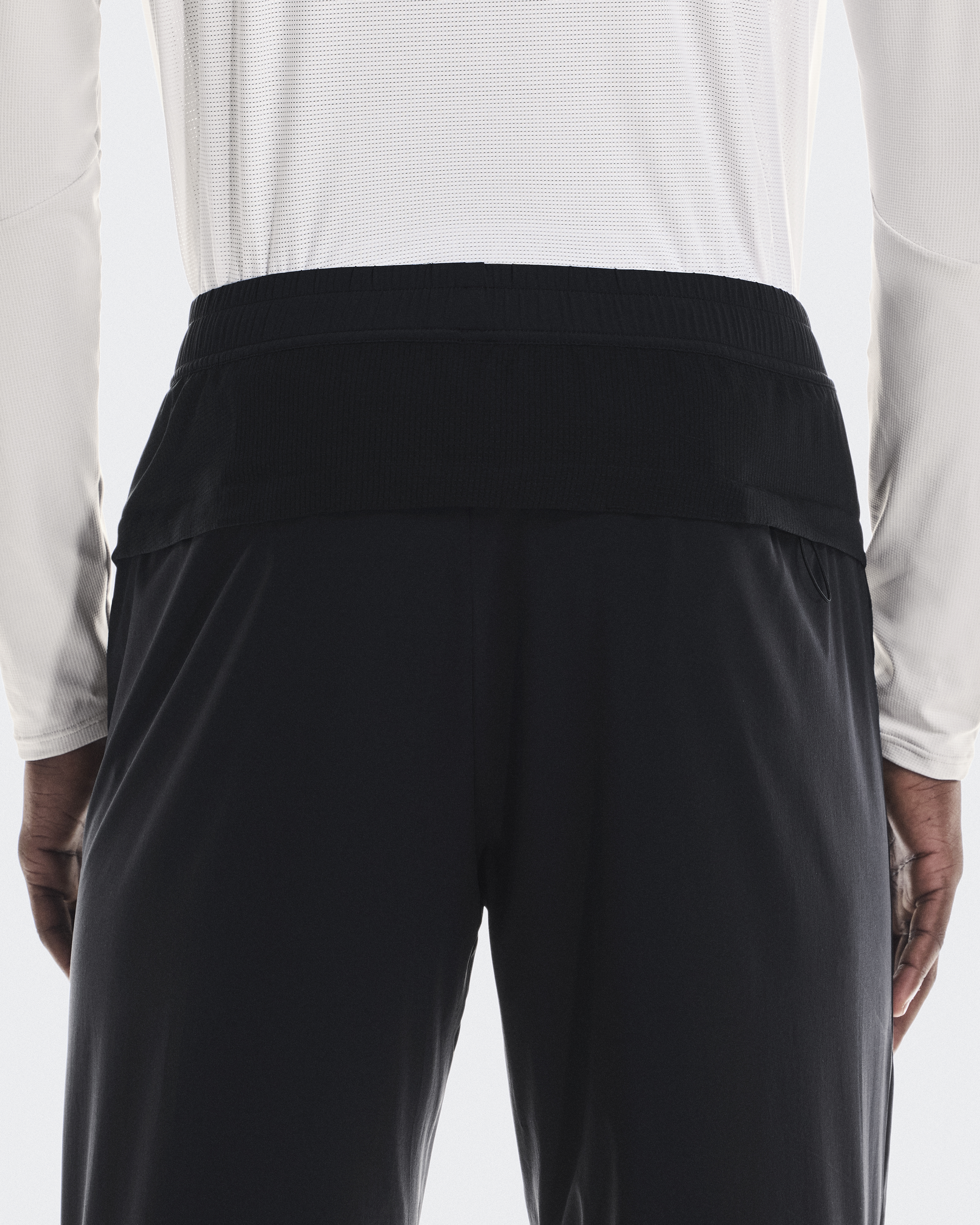 Men's Track Pants | Black | On United States