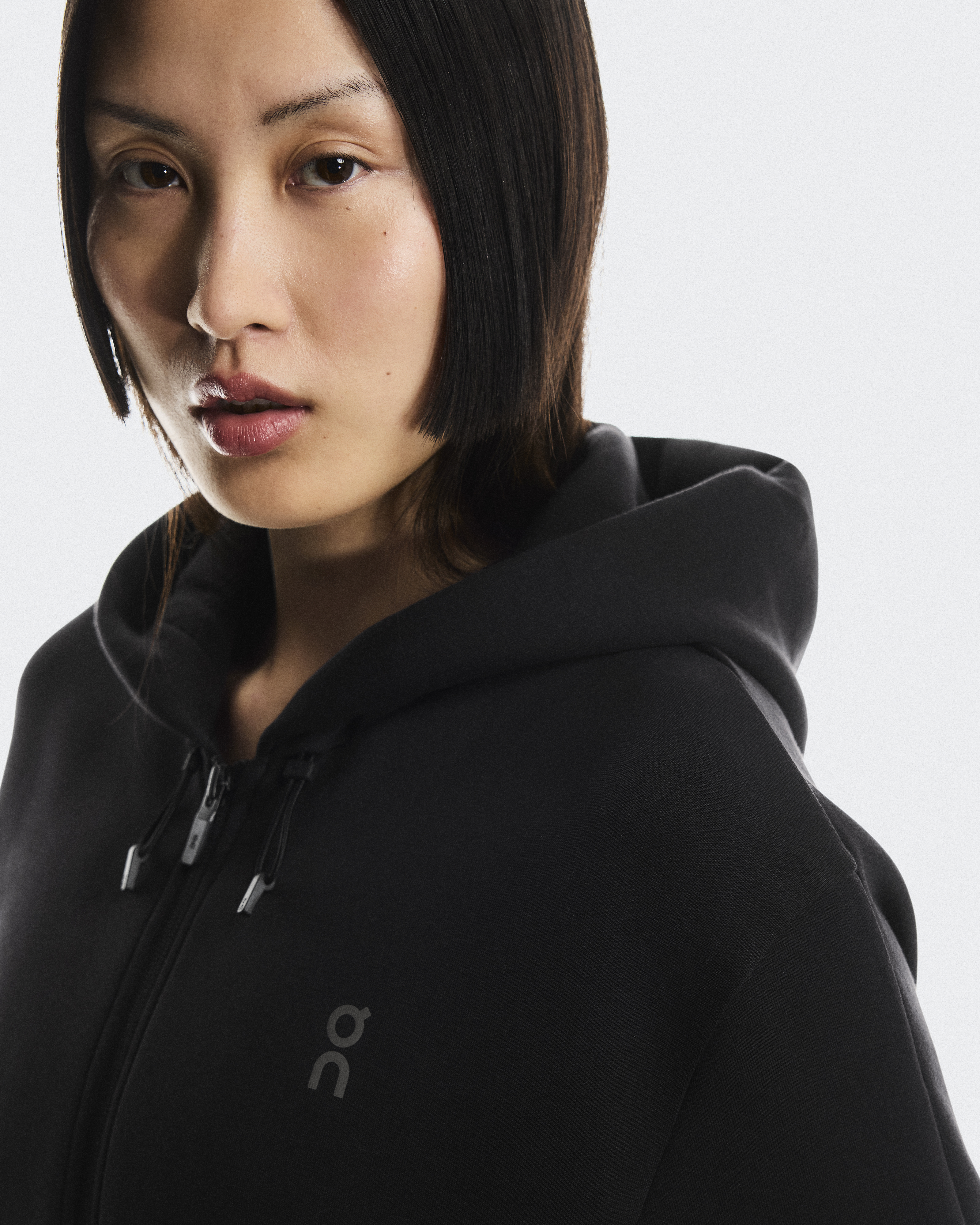 ウィメンズ Focus Tech Zip Hoodie | On 日本