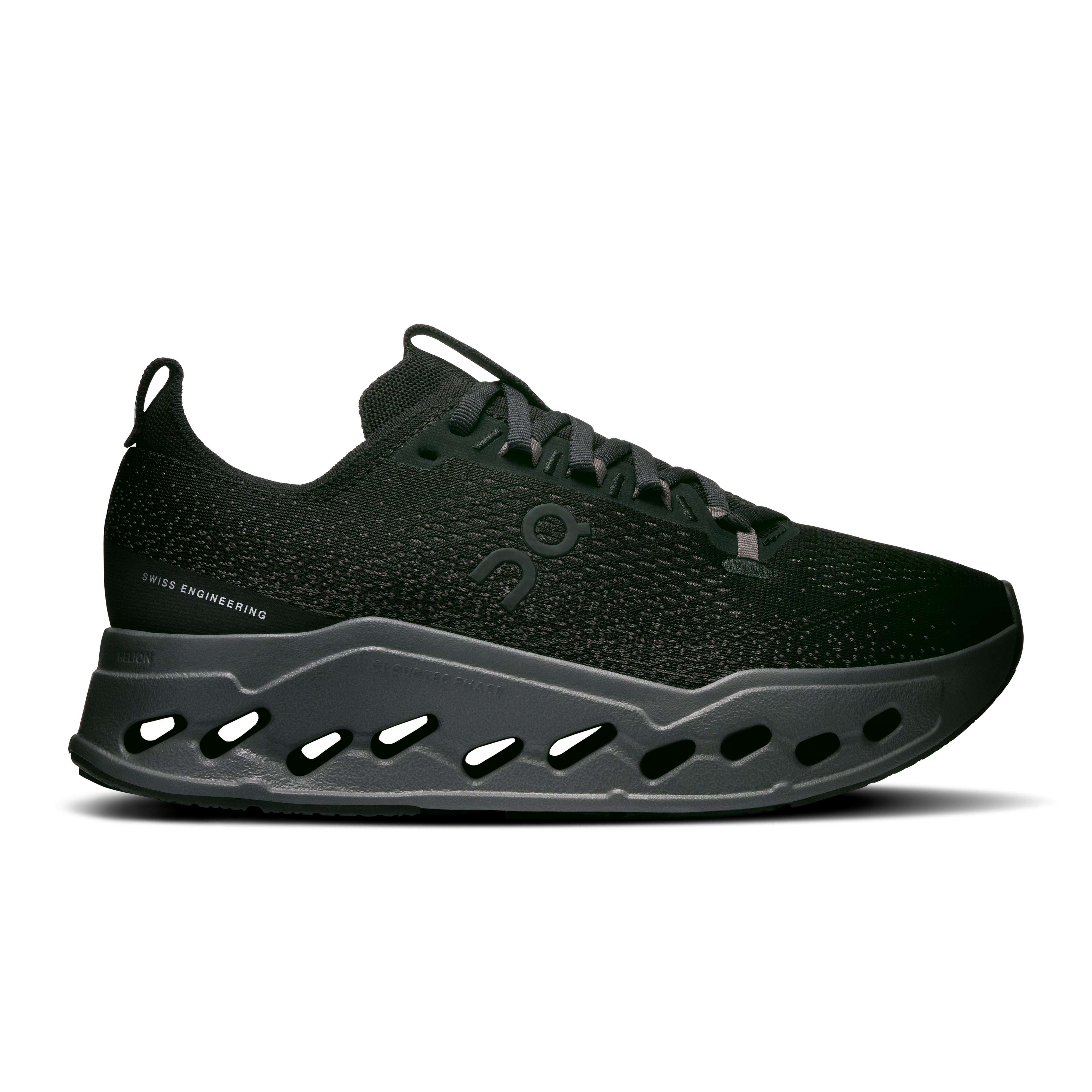 Women's Cloudsurfer Max | Black & Grey | On United States