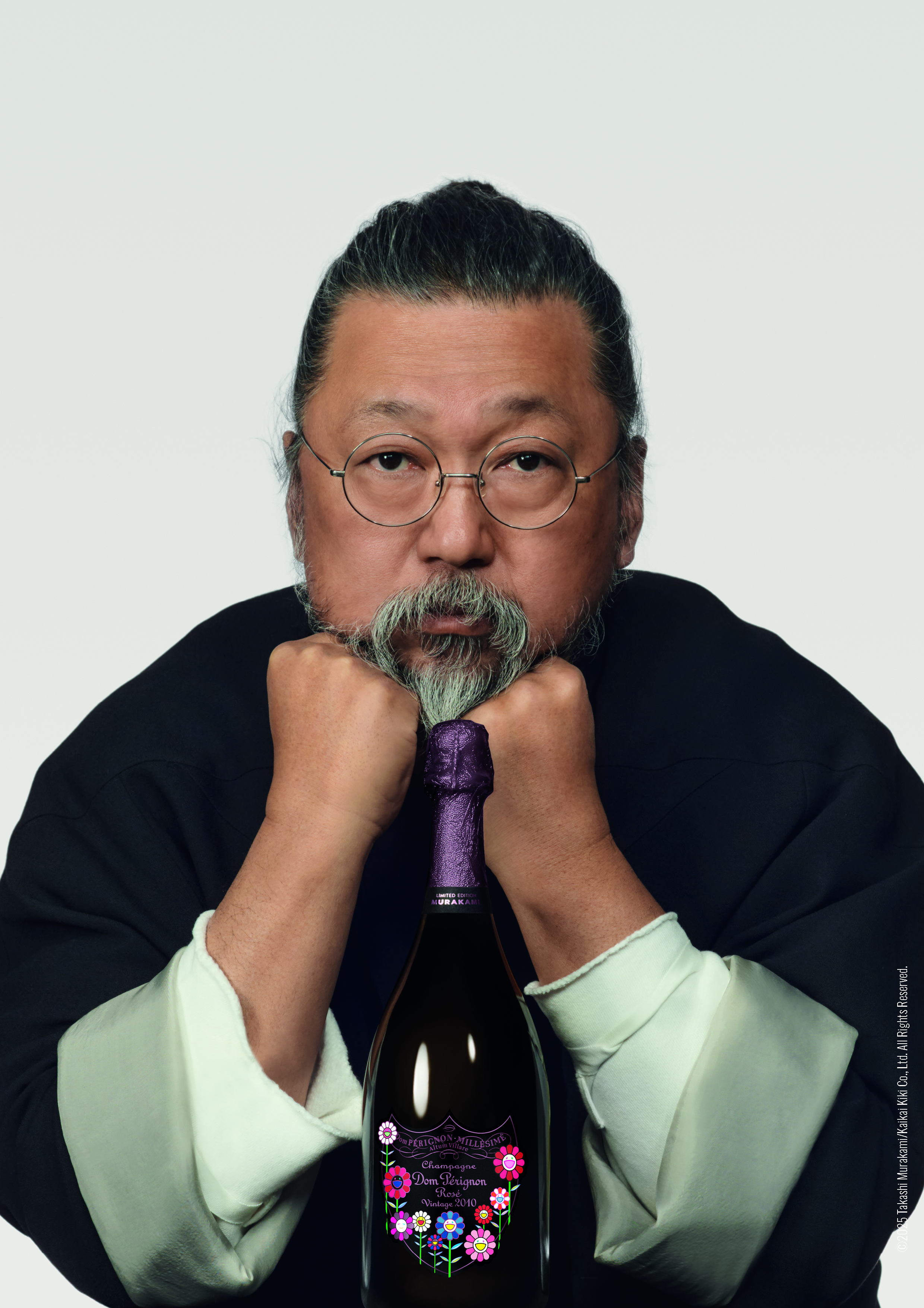 村上隆がドン ペリニヨンとコラボ。「花」モチーフのヴィンテージ2種を