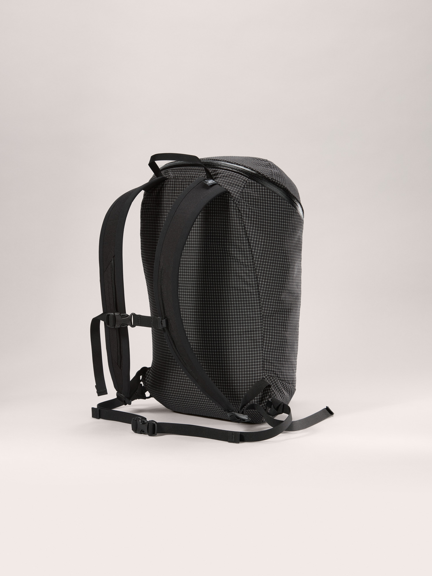 Konseal 15 Backpack | Arc'teryx United States