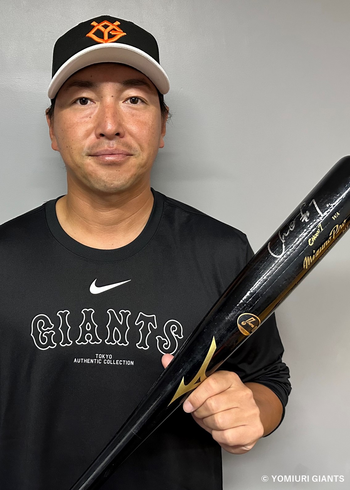 ジ*イ様 引退 巨人・長野久義 バット ジ*イ様 引退 巨人・長野