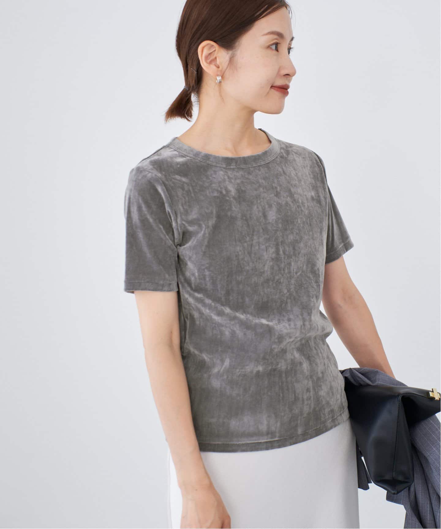 フロッキーチュールハーフスリーブプルオーバー（Tシャツ／カットソー