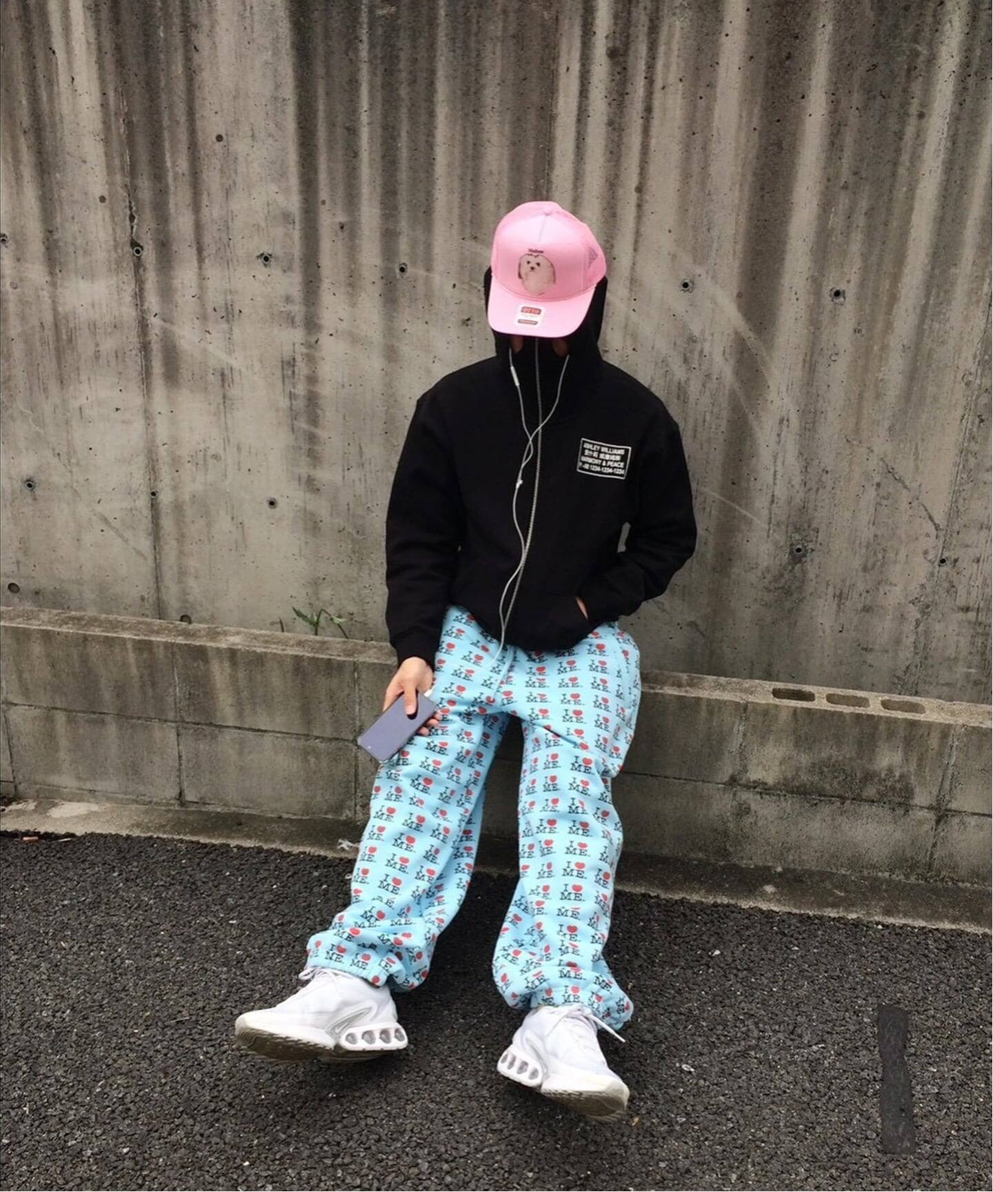 Ashley Williams / アシュリー・ウィリアムズ】 BUTTERFLY HOODIE