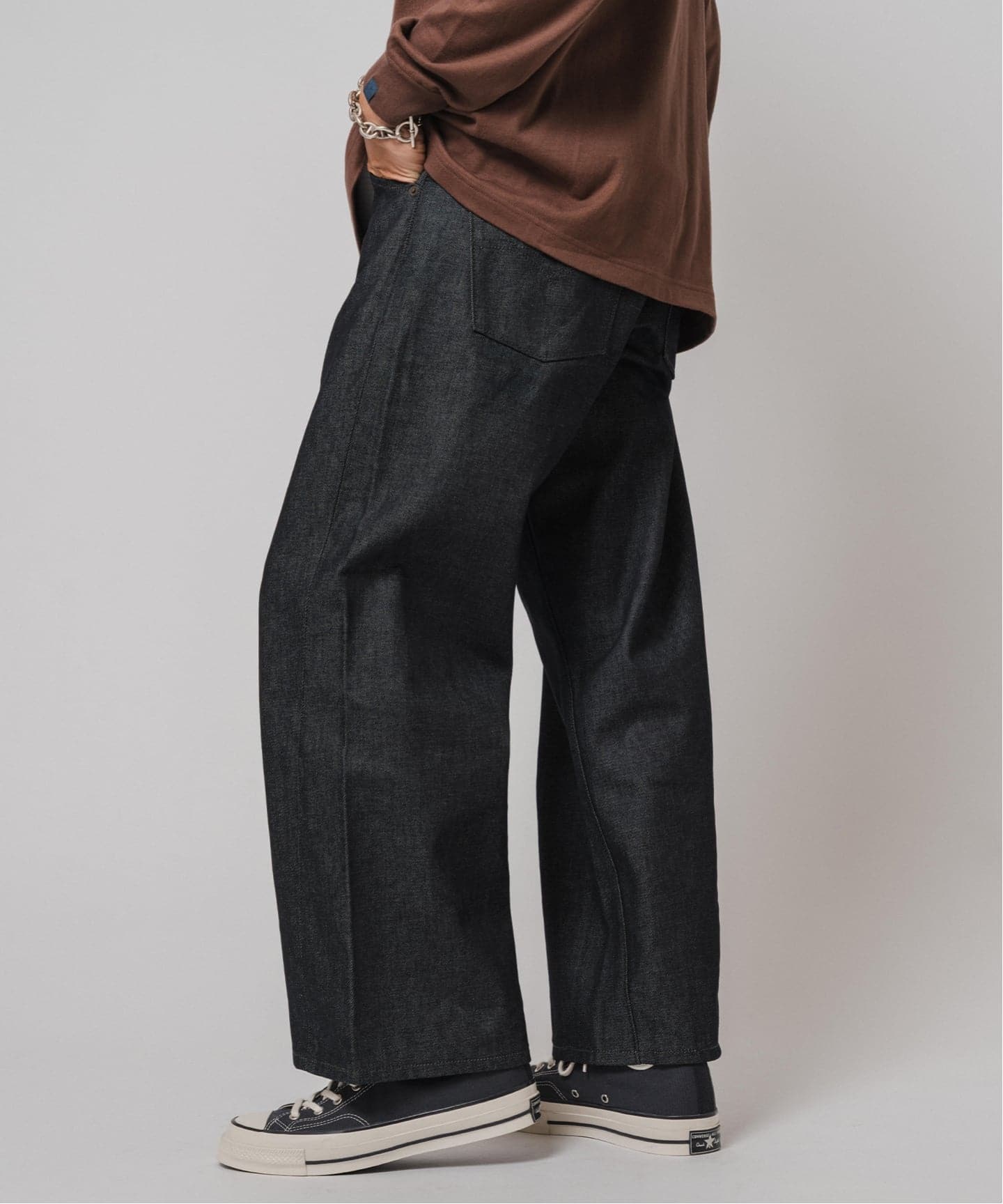 予約》LEVI'S(R)/リーバイス(R) 別注 TWISTED BELTED デニムパンツ