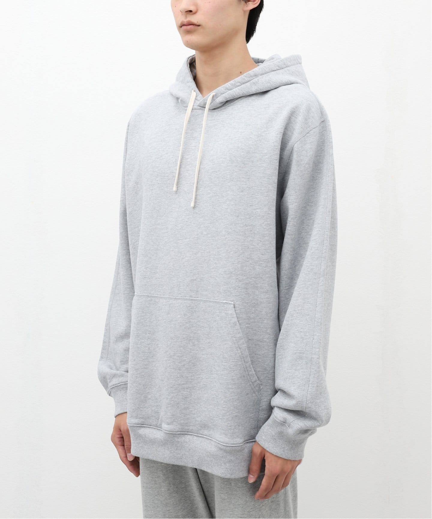 MIDWEIGHT TERRY CLASSIC HOODIE（MWT)（パーカー）｜REIGNING CHAMP