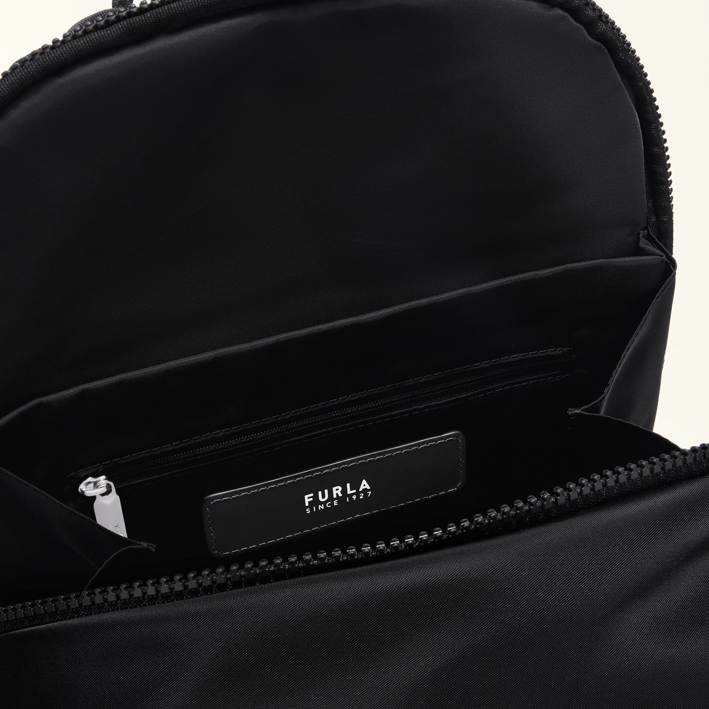 バックパック XL NERO Furla Man Orion | Furla JP