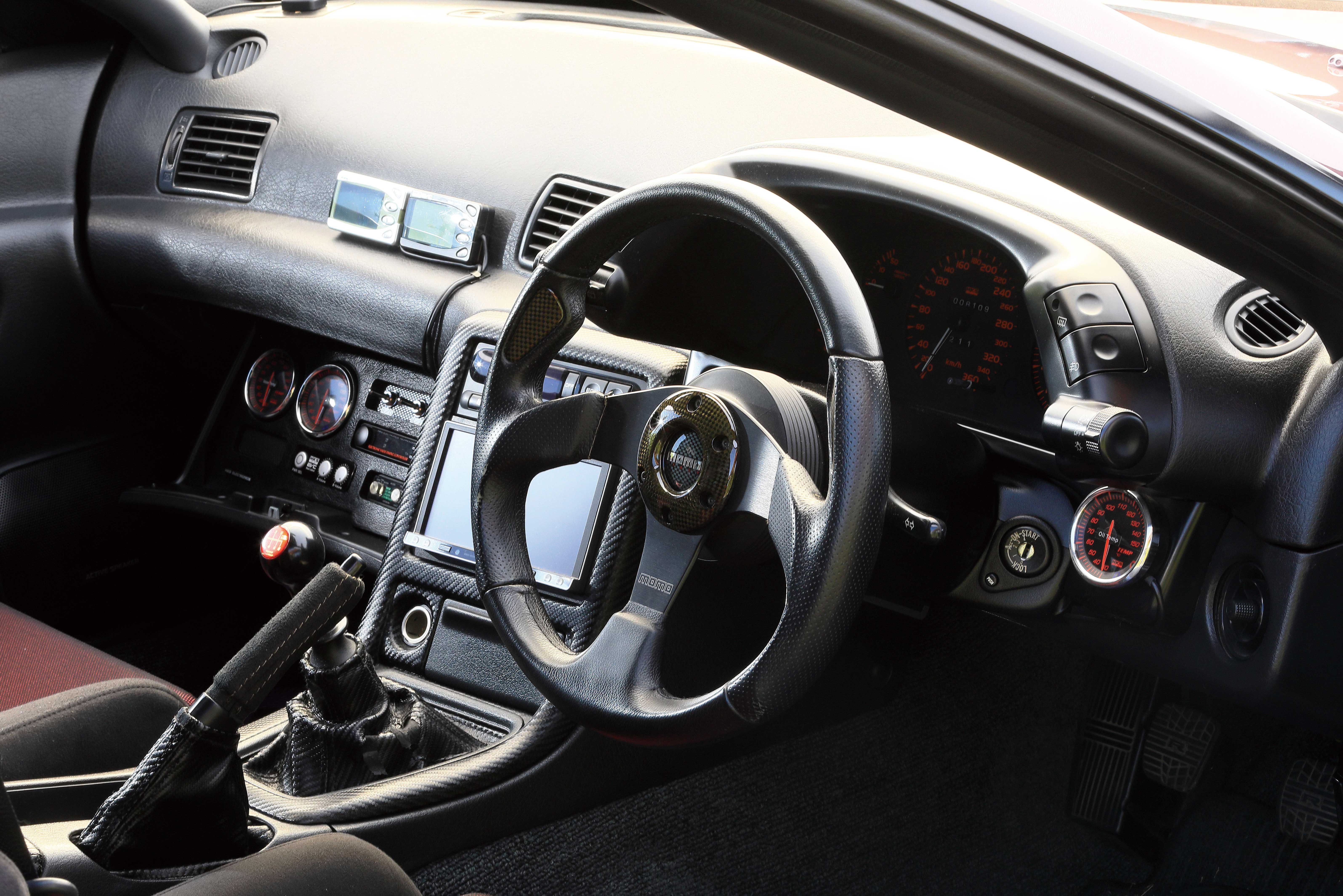 HKSのR32GT-R【1】360㎞/hフルスケールのスピードメーター「ZERO R