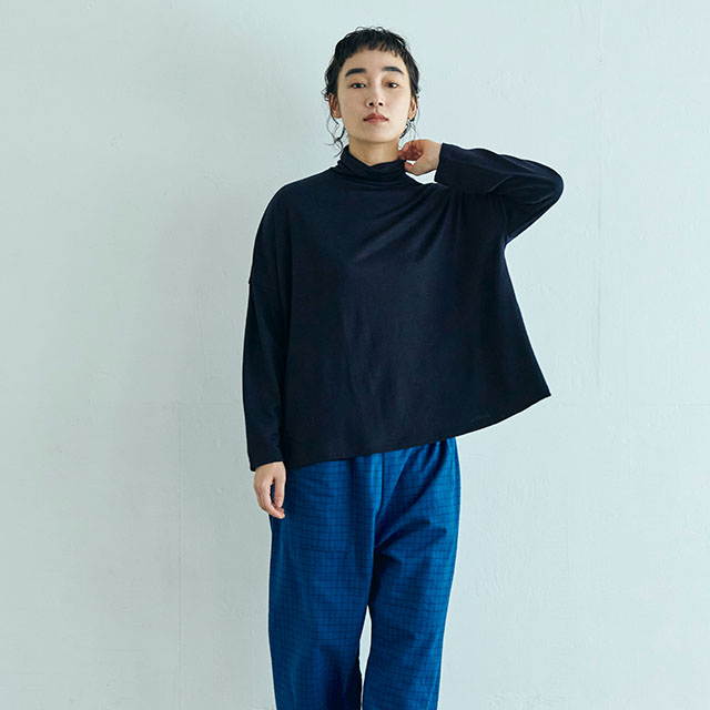 ウールのタートルワイドプルオーバー｜衣料品｜中川政七商店 公式サイト