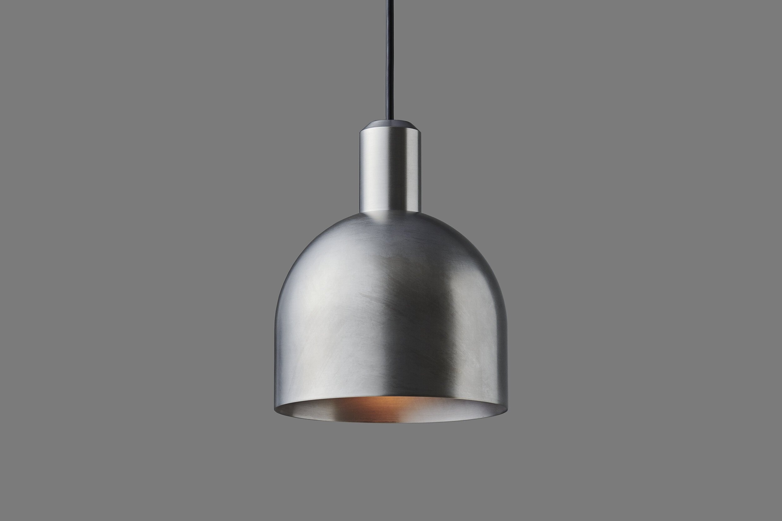 NEW LIGHT POTTERYのペンダント照明の限定モデル「Bullet tin