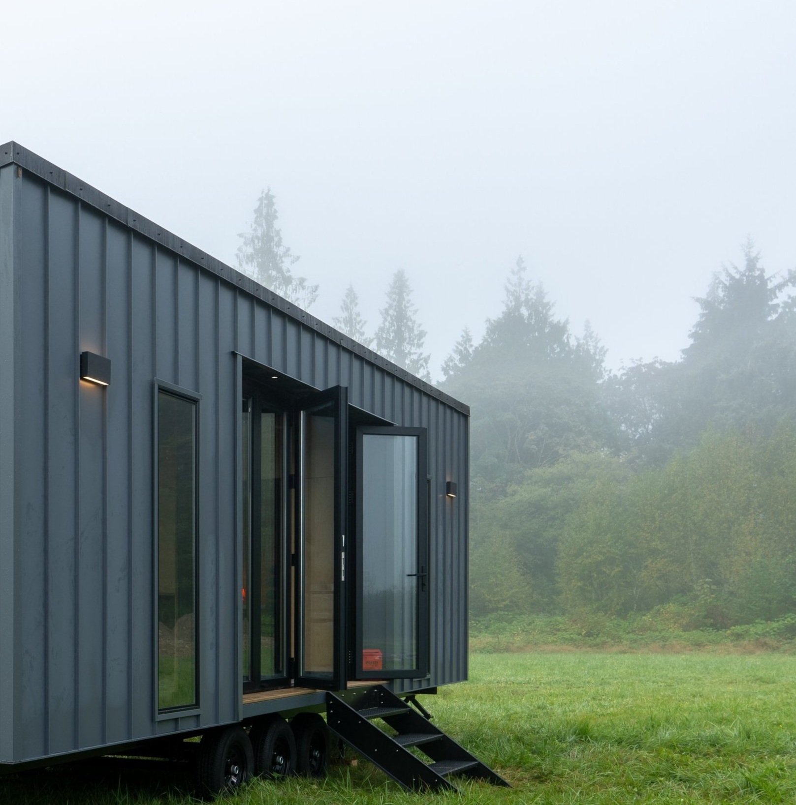 Order 💳 | Mini Office backyard pods, outdoor man caves and she