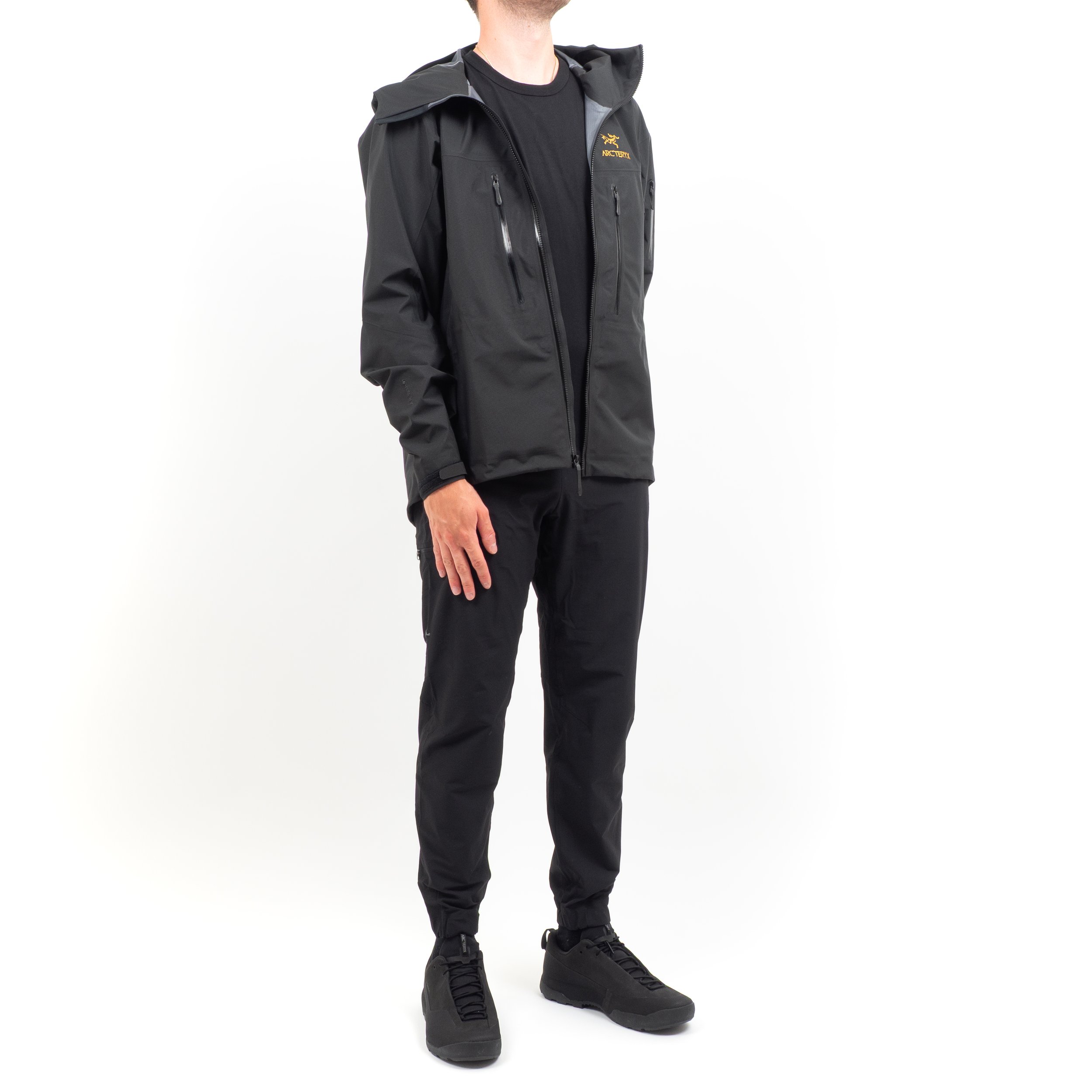 Arc'teryx Alpha SV Jacket - 24k Black (Made in Canada) — GERHARD