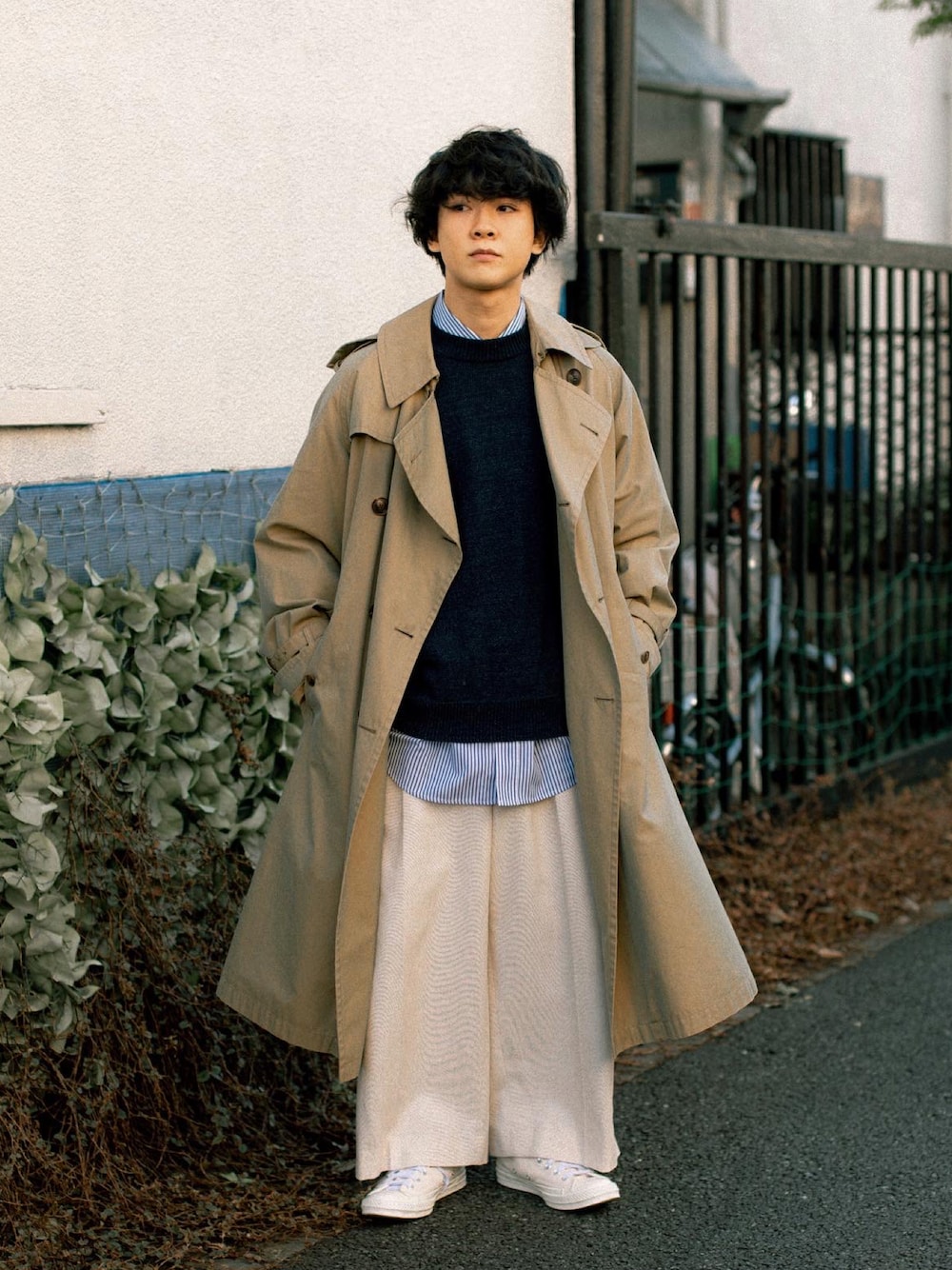 Naoto｜AURALEEのトレンチコートを使ったコーディネート - WEAR