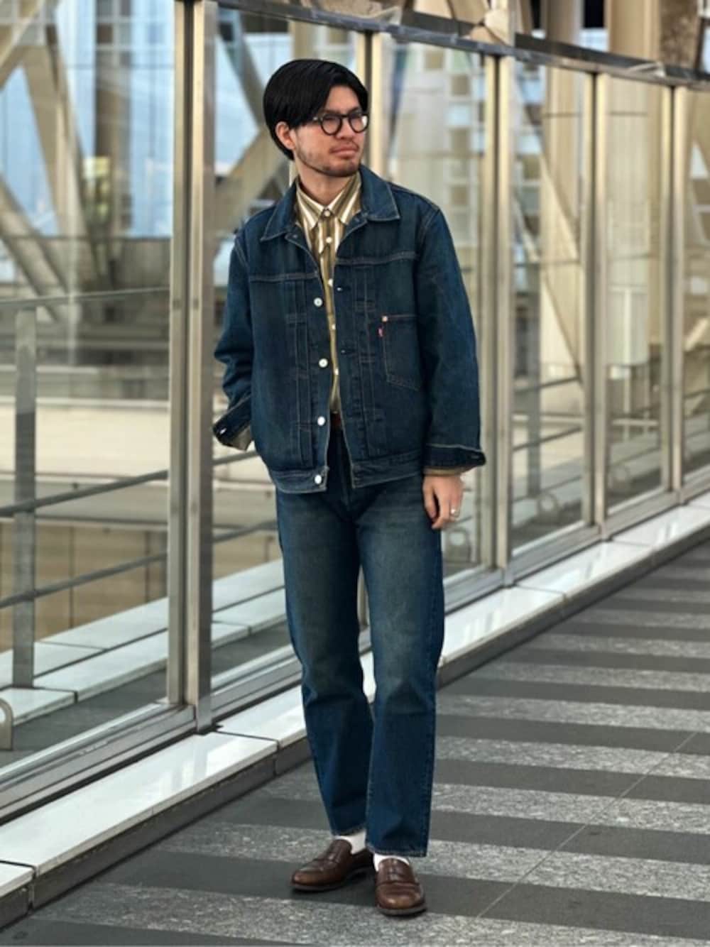 EDIFICE OFFICIAL(PULP 417 EDIFICE)｜Levi'sのデニムジャケットを使っ