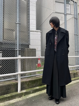 LAD MUSICIANのチェスターコートを使った人気ファッション