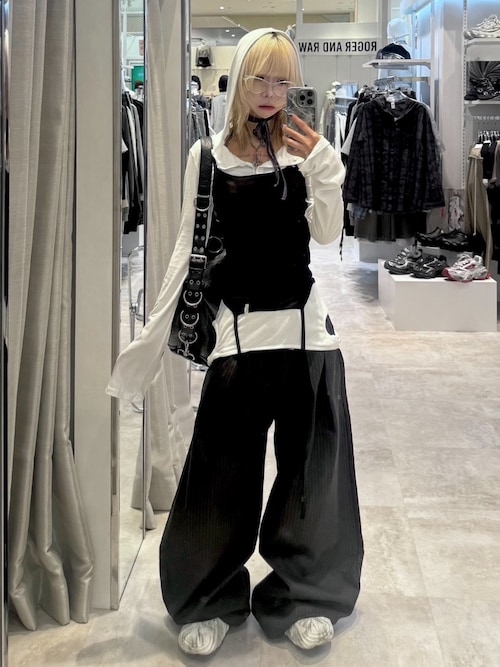 お気に入り数1万人突破！！】【Chikashitsu +】stripe tuck slacks