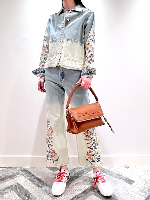 Desigual（デシグアル） デニムジャケット gジャン フローラルエン