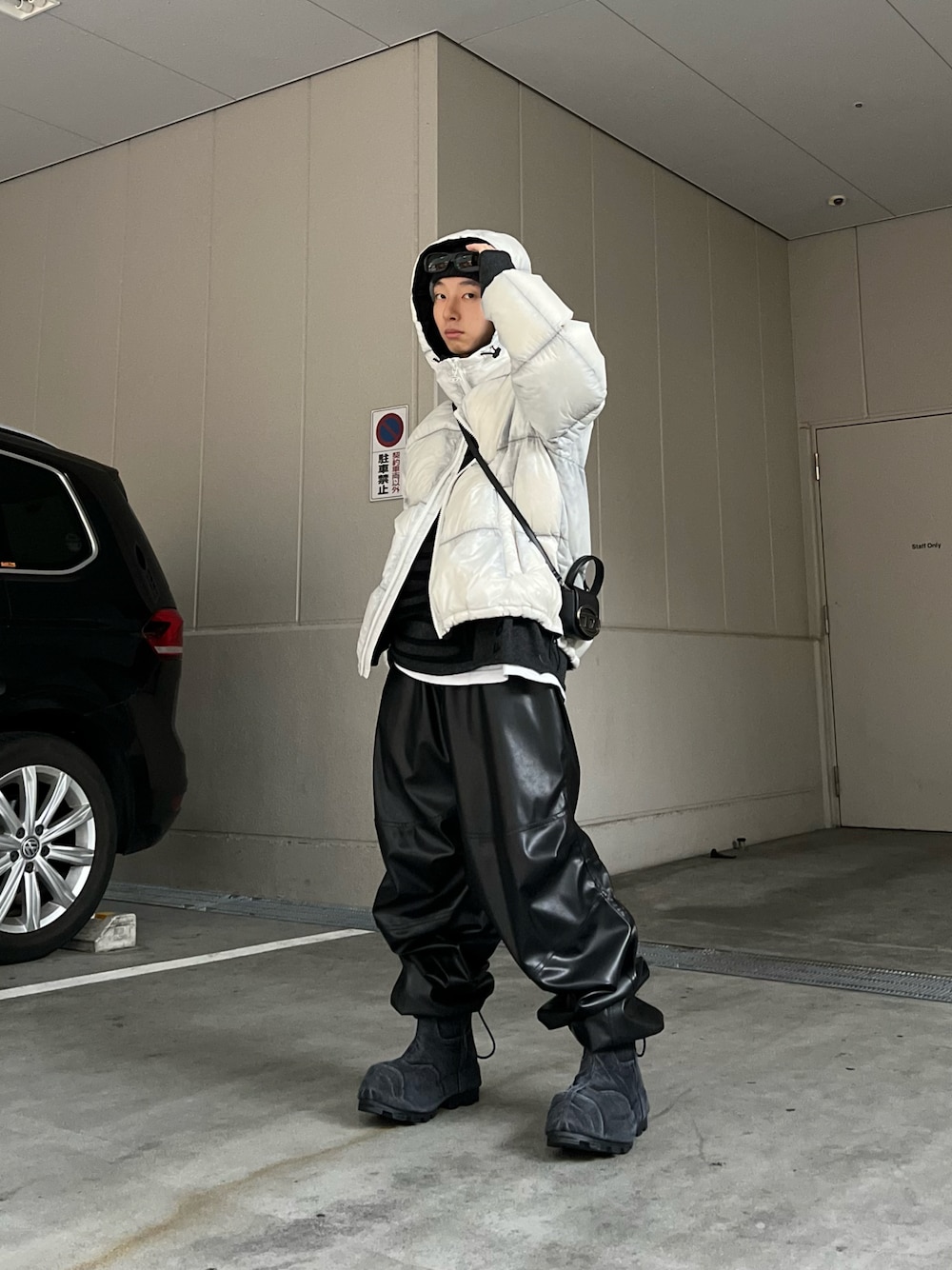 DIESEL（ディーゼル）の「メンズ パンツ P-MARTY-LTH（カーゴパンツ