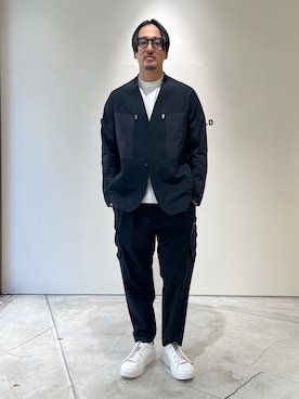 WHITE MOUNTAINEERINGのノーカラージャケットを使った人気ファッション