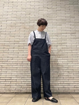 リネンスクエアケープシャツを使った人気ファッションコーディネート