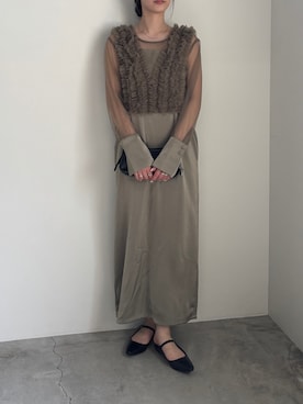 オケージョン/結婚式】フリルトップスサテンキャミワンピースセットを