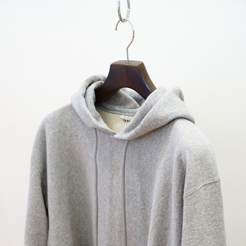 AURALEE (オーラリー) 25SS Collectionの新作、Smooth Soft BD Sweat P