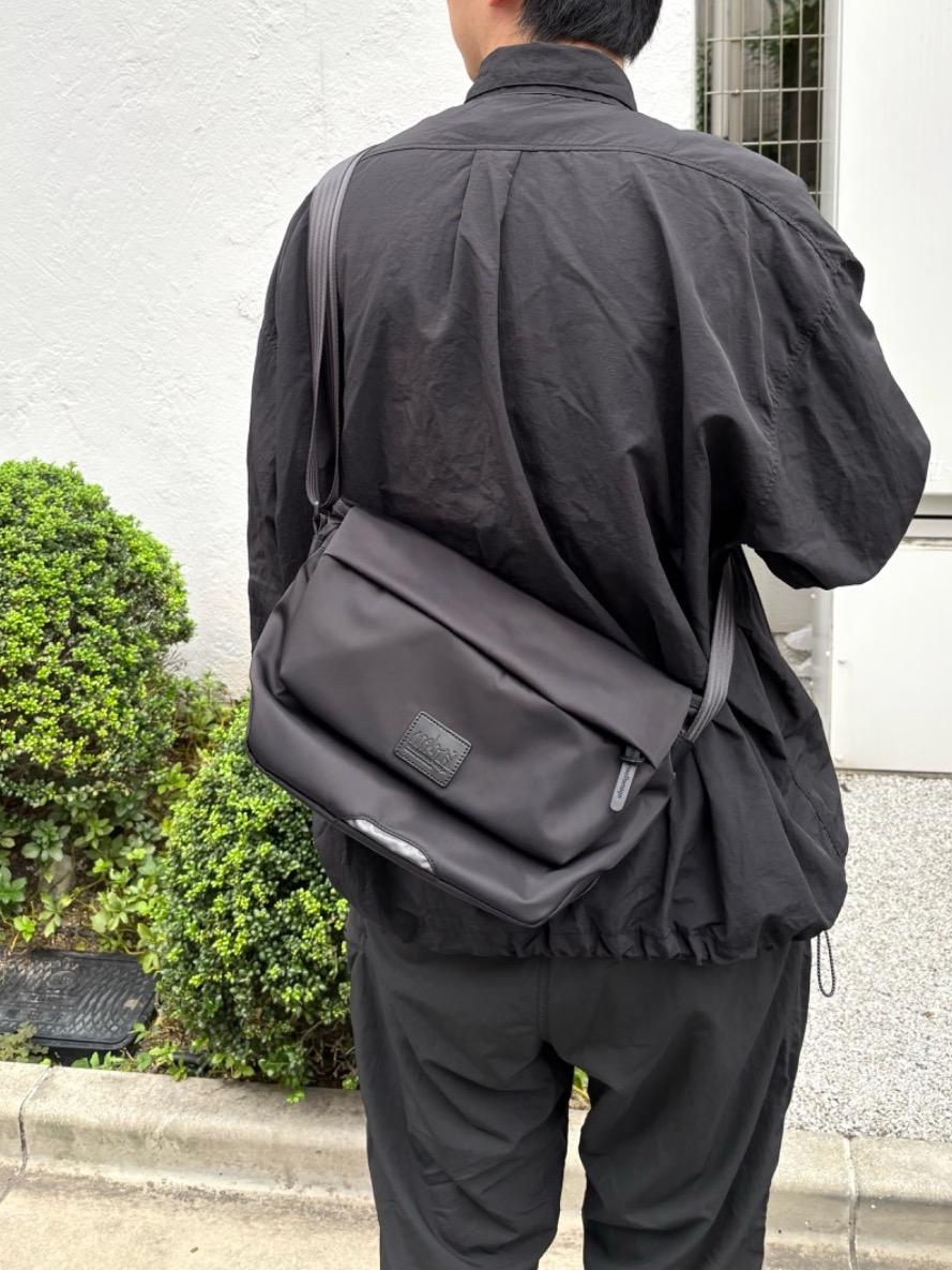 TWILL MESEROLE MESSENGER BAG | ohno | Manhattan Portage BLACK