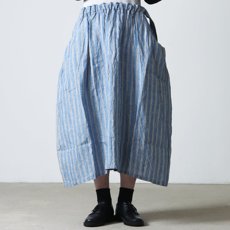 Vlas blomme (ヴラスブラム) コクーンギャザースカート