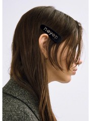 heyep／ヘイップ】ラインストーンロゴヘアクリップ｜Rouge vif la cle